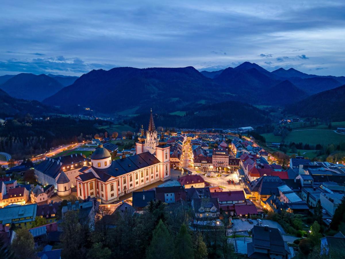 Hideaway Hotel Montestyria Chalets & Suiten Mariazell Luaran gambar